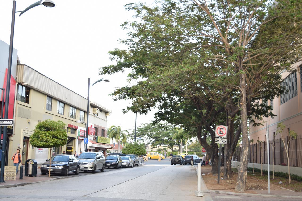 Alojamiento Castelnouvo, Entre Rios, Guayaquil, Ecuador Exteriör bild